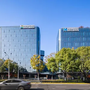 Отель Hyatt House Hongqiao Cbd, Шанхай