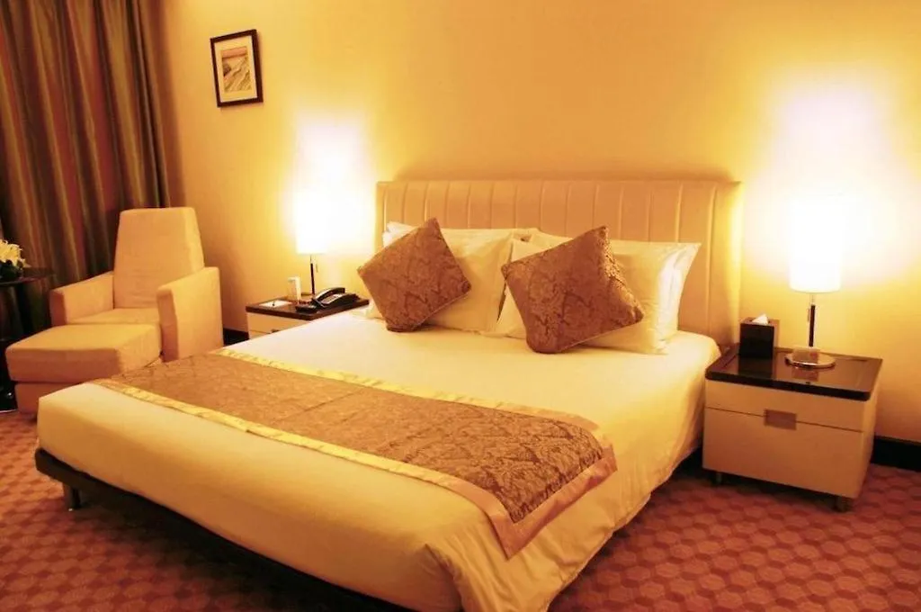 Rui Tai Hotel Hongqiao Šanghaj 4*,